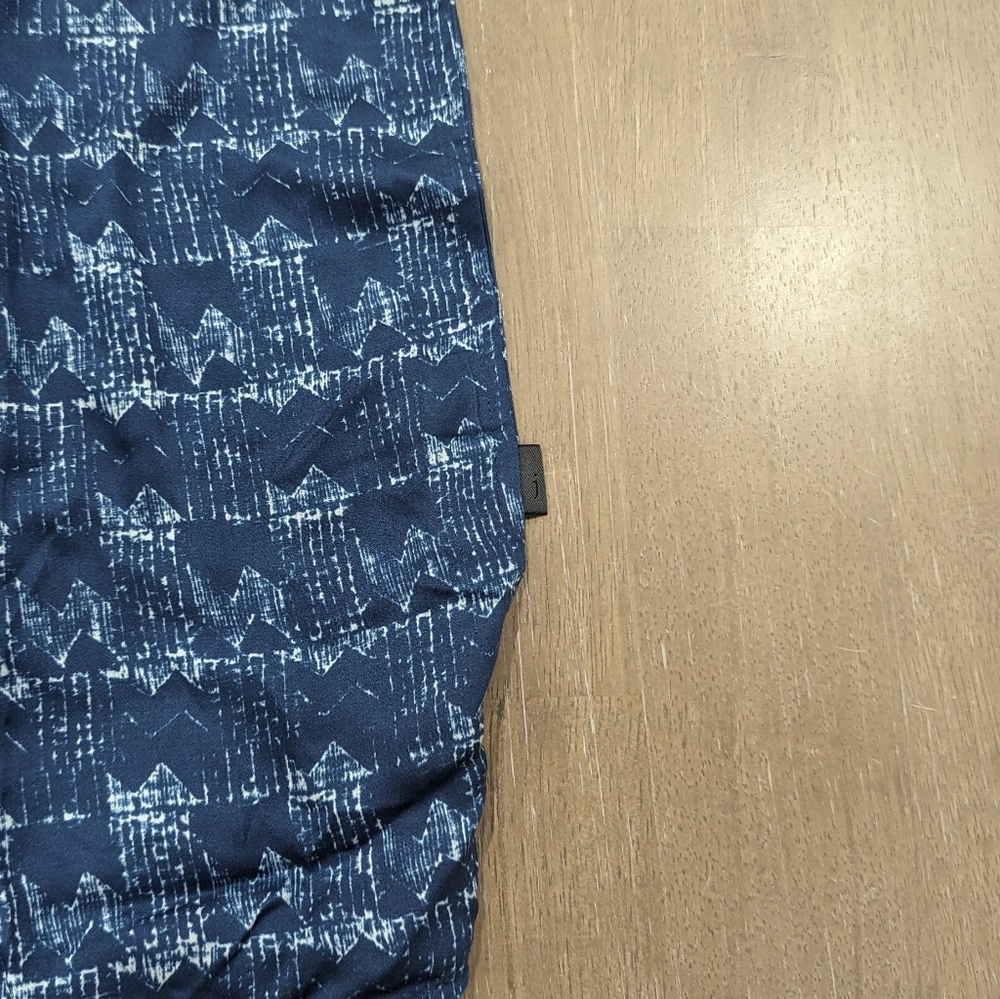 Mens John Varvatos Loren Printed SS Button Up Shirt Capri Blue Medium - Picture 3 of 6